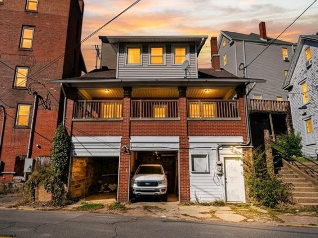 House for sale in Woodburn, Morgantown