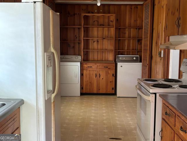 House for sale in Reynolds, Georgia