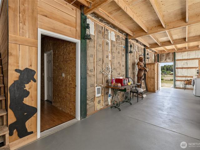 Land for sale in Ronald