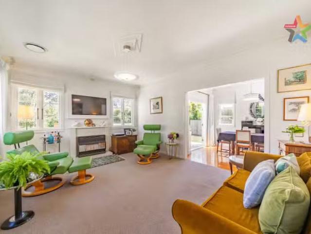 House for sale in Days Bay, Wellington