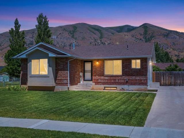 House for sale in Cache, Utah