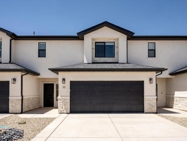 Townhouse for sale in Iron, Utah