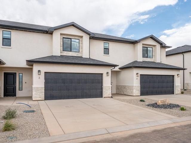 Townhouse for sale in Iron, Utah