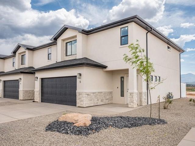 Townhouse for sale in Iron, Utah