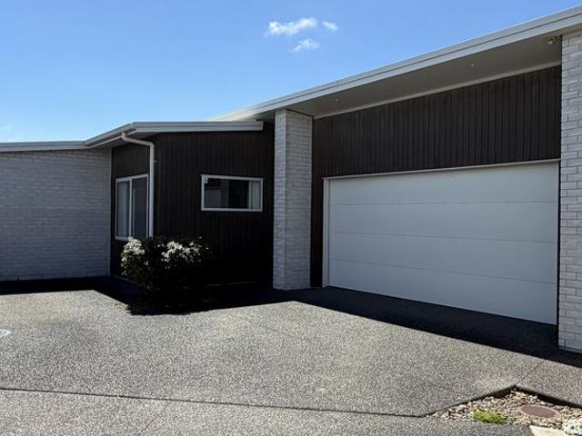House for rent in The Avenues, Tauranga