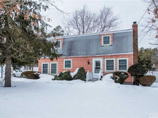 House for sale in Centereach, New York