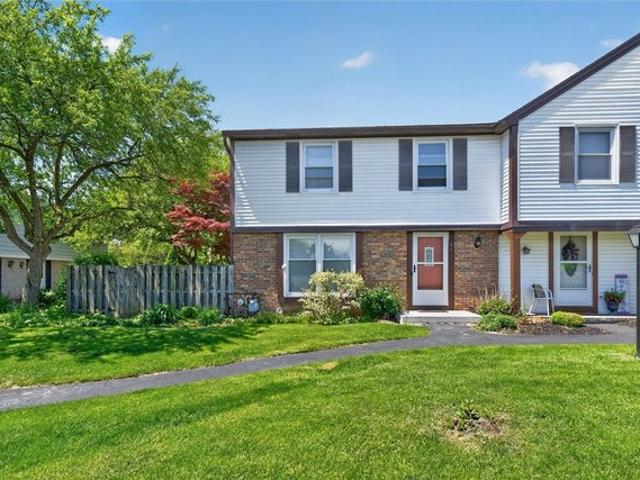 Townhouse for sale in Webster, New York