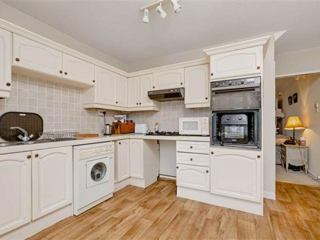 Terraced House for sale in Kimmage Cross Roads, Dublin