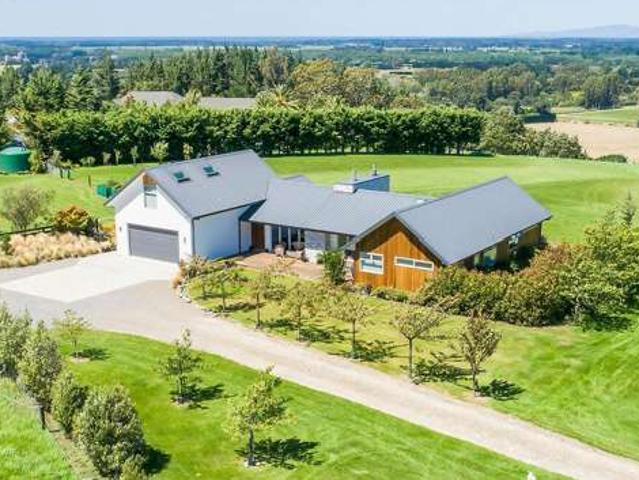 Property for sale in Loburn, Canterbury