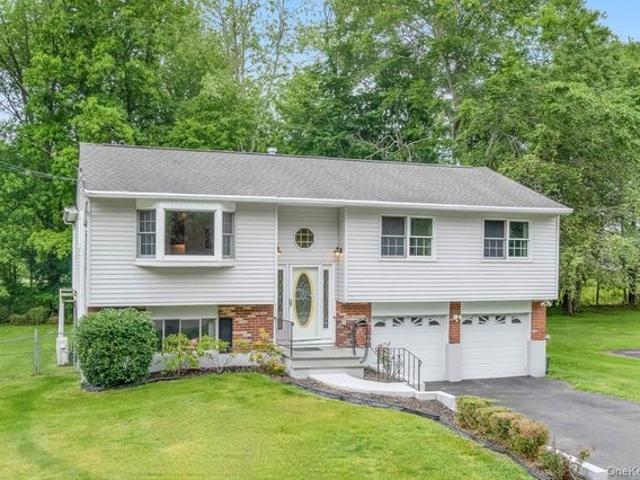 House for sale in Poughkeepsie, New York