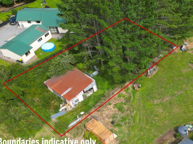 Property for sale in Mamaku