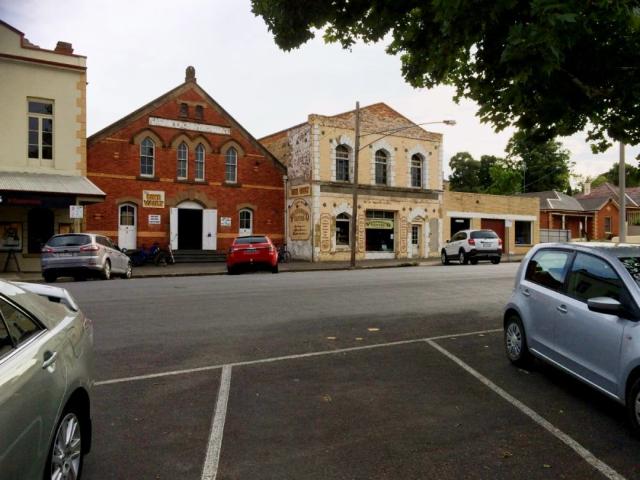 Granny Flat for rent in Castlemaine, Victoria