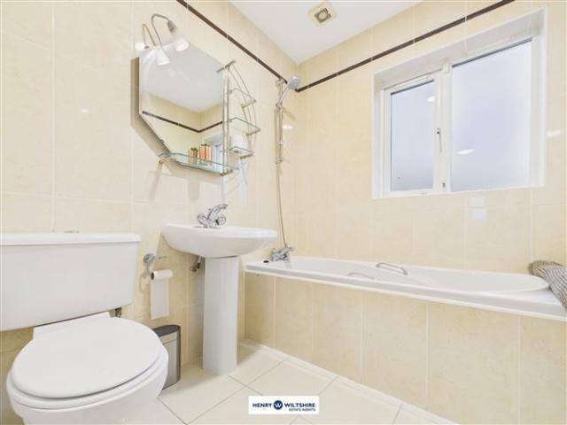 Detached House to rent in Brannockstown, North Tipperary