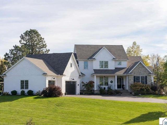 House for sale in Mankato, Blue Earth County