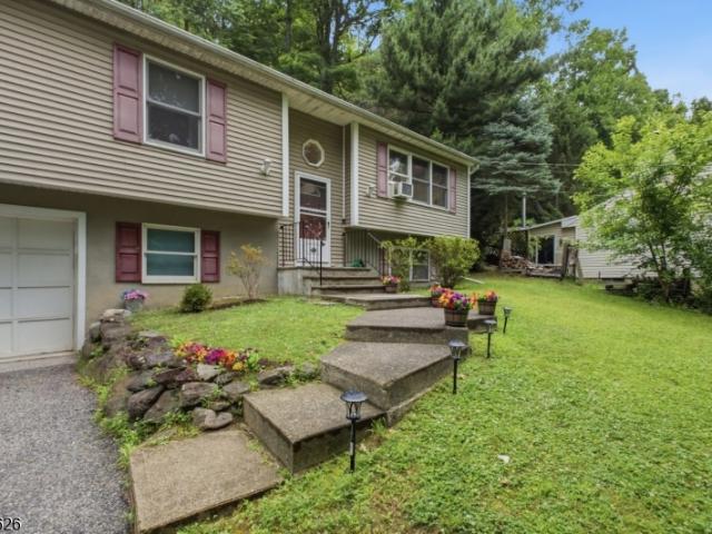 House for sale in Glenwood, New Jersey
