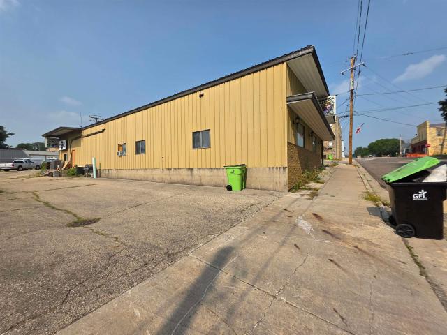 Commercial for sale in Markesan, Wisconsin