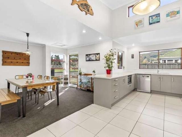 House for sale in Cable Bay, Nelson Bays
