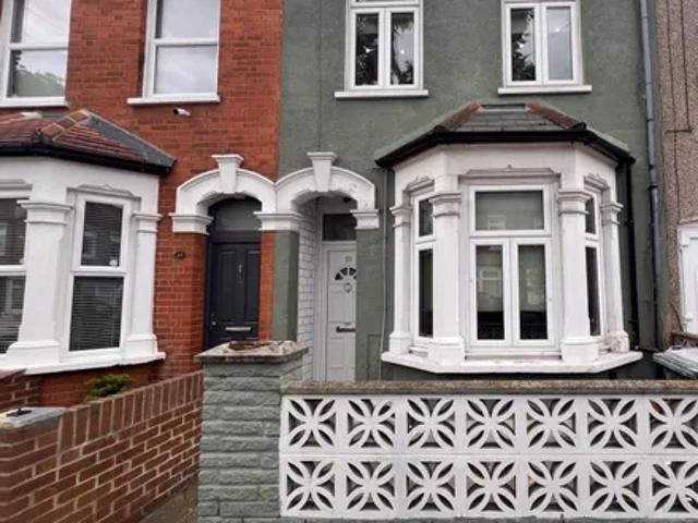 House for rent in Upton Park, Greater London