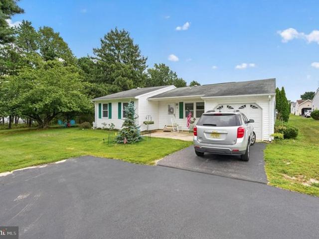 House for sale in Whiting, New Jersey