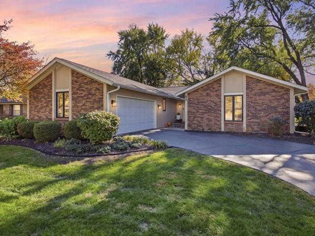 House for sale in Prestbury, Sugar Grove
