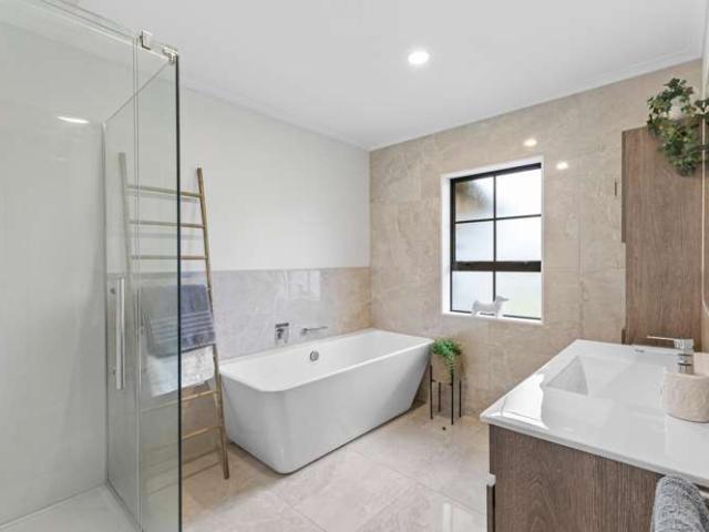 House for sale in Dairy Flat, Rodney
