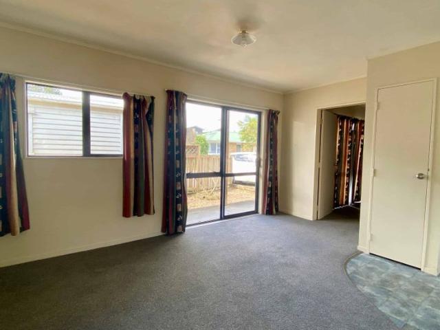 Apartment for rent in Melville, Hamilton City