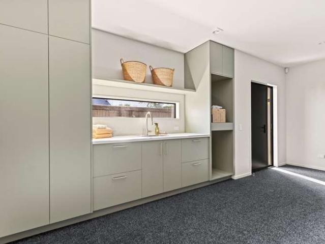 Townhouse for sale in Merivale, Canterbury