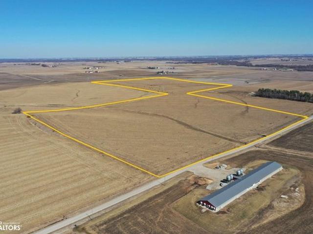 Farm for sale in Dysart, Iowa