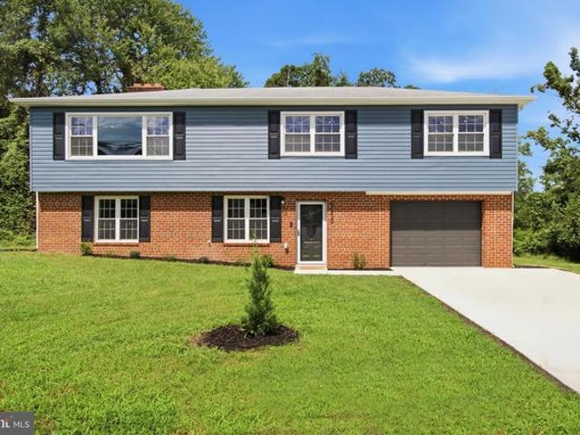 House for sale in Lanham, Maryland