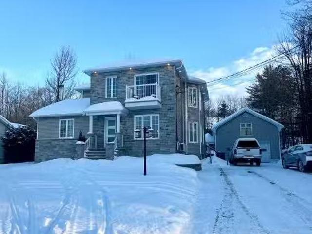 House for sale in Mauricie, Quebec