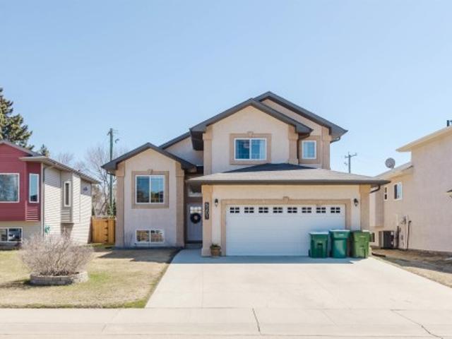 House for sale in Bon Accord, Alberta