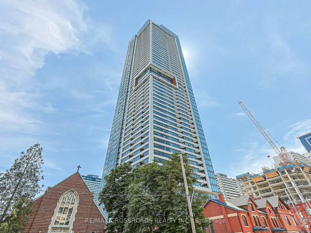 Condo for rent in Toronto Centre, Toronto