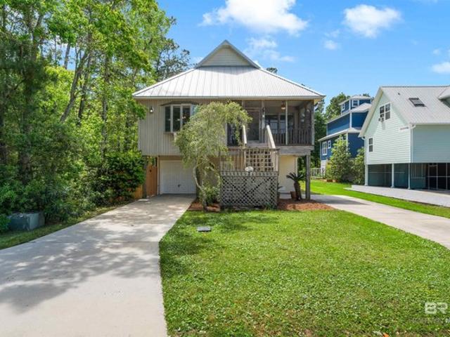 House for sale in Gulf Shores, Alabama