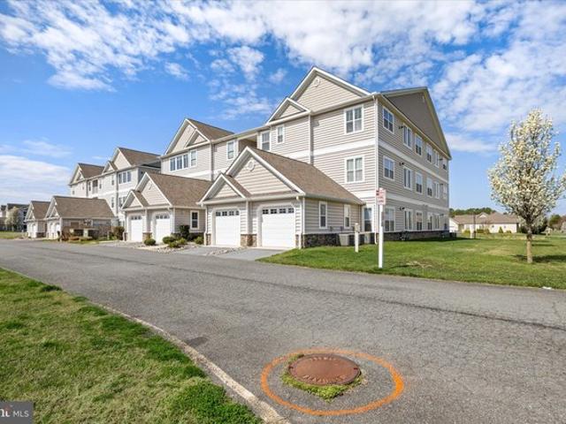Condo for sale in Delaware