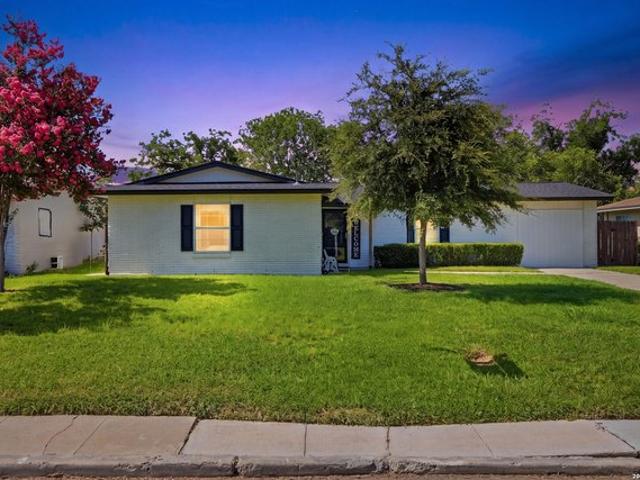 House for sale in Kirby, Texas