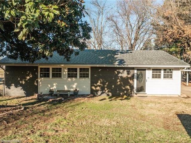 House for sale in Ark