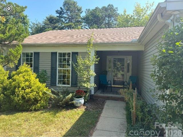 House for sale in Mecklenburg, North Carolina