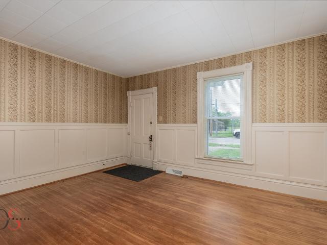 House for sale in Ottawa, Illinois