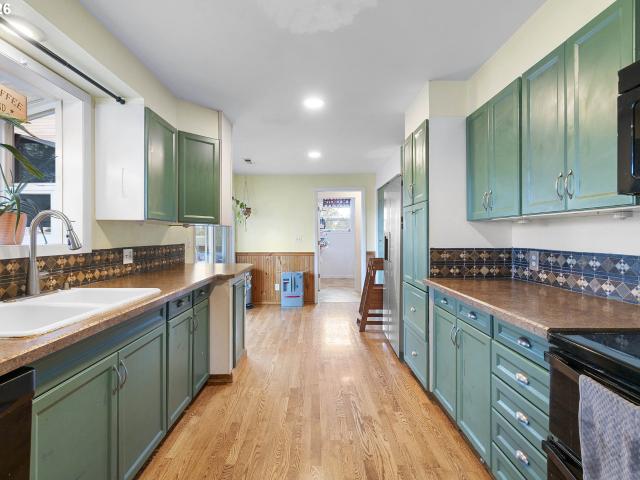 House for sale in Scappoose, Columbia County