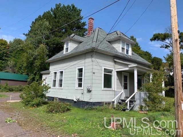 House for sale in Hubbell, Torch Lake Township