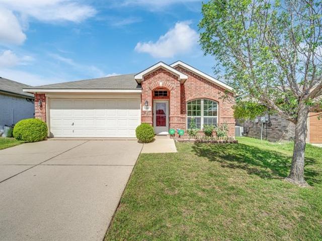 House for sale in Haltom City, Texas