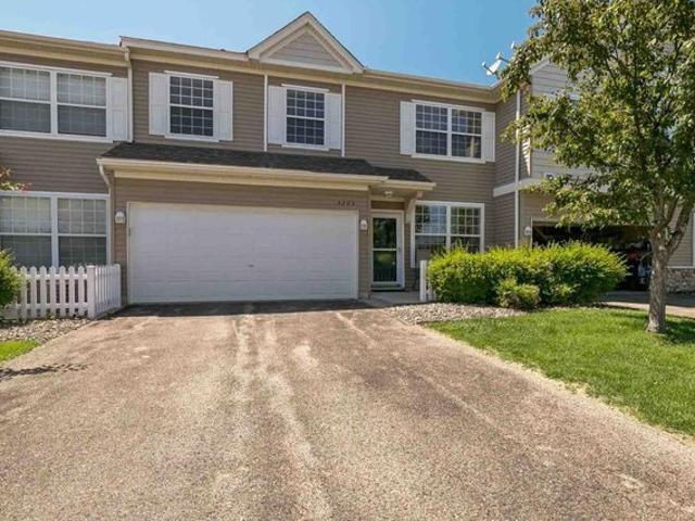 Townhouse for sale in Farmington, Minnesota