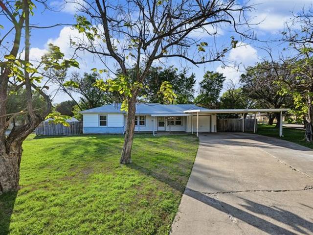 House for sale in Haltom City, Tarrant County