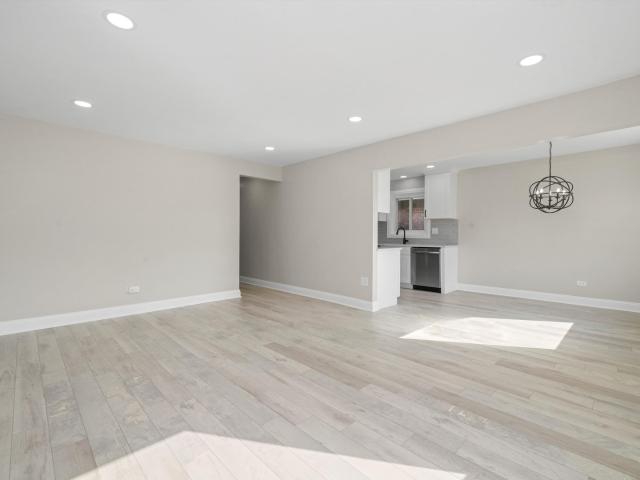 Property for rent in Bedford Park, Illinois