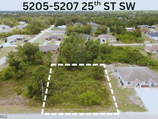 Land for sale in Lehigh Acres, Florida