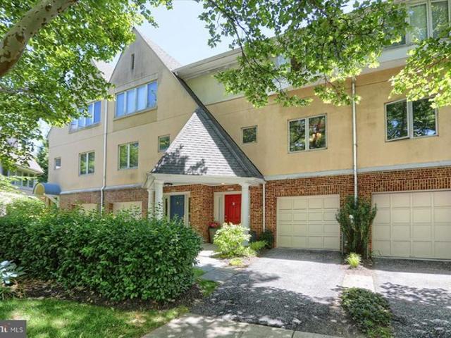 Townhouse for sale in Gibsonton, Maryland