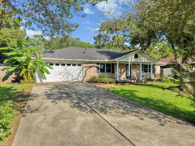 House for sale in Dickinson, Texas