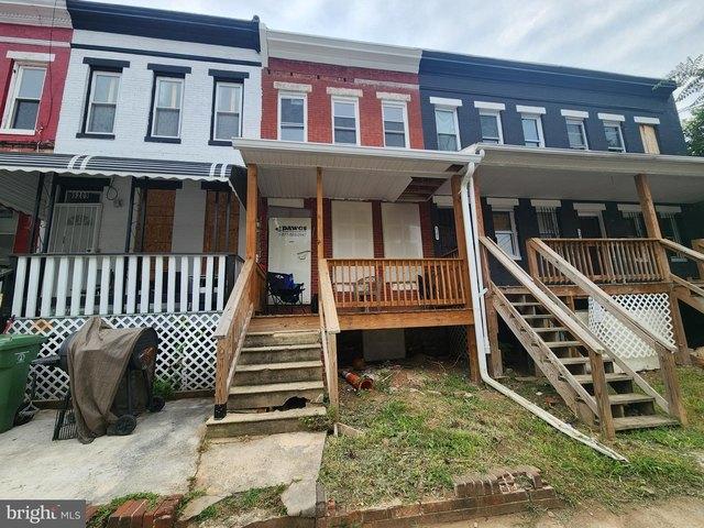 Townhouse for sale in Arlington, Baltimore