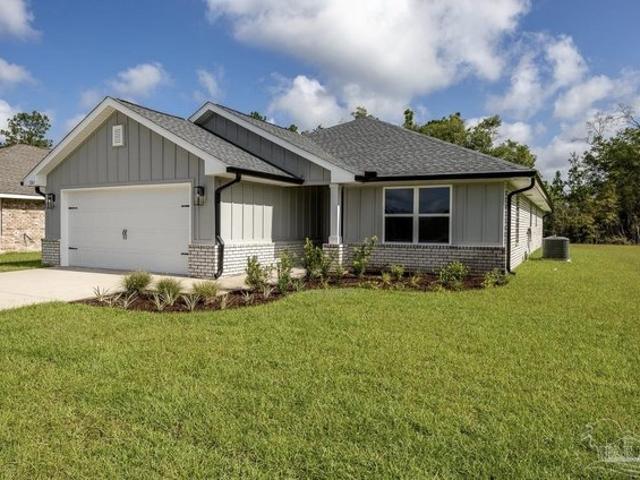 House for sale in Milton, Florida
