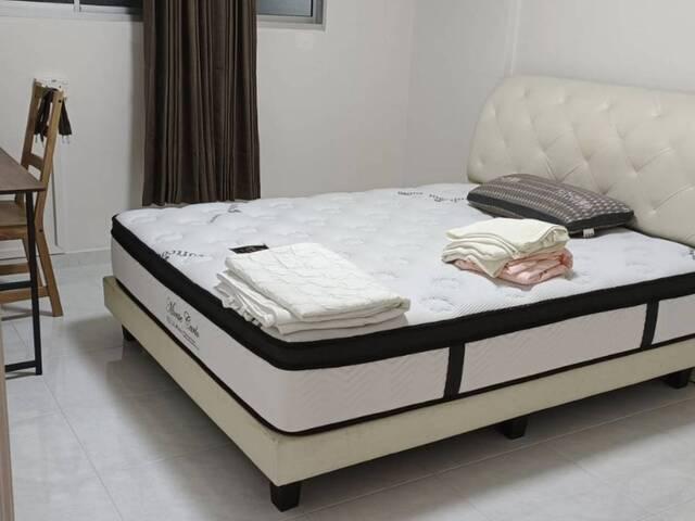 Room for rent in Tampines West, Singapore